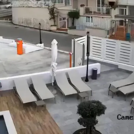 Apartment Domus Mamurra *